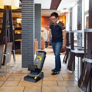 Karcher Small Upright Scrubber Dryer